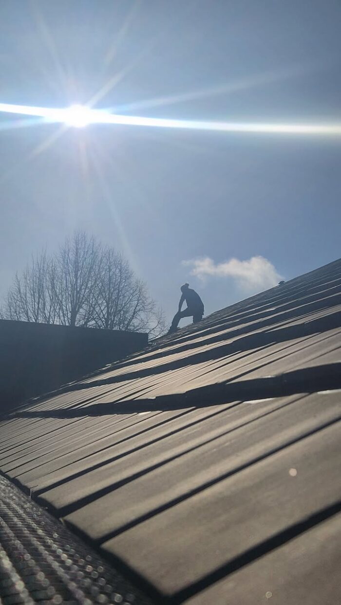 Today is a good day....🤔....for a walk on the roof😉

#wijkkuisenuwdakgootvoordelaatstekeer
#marterpreventie 
#demarterspecialist